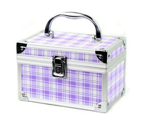 天龍鋁合金箱包廠 專(zhuān)業(yè)定制多樣化鋁合金包裝解決方案